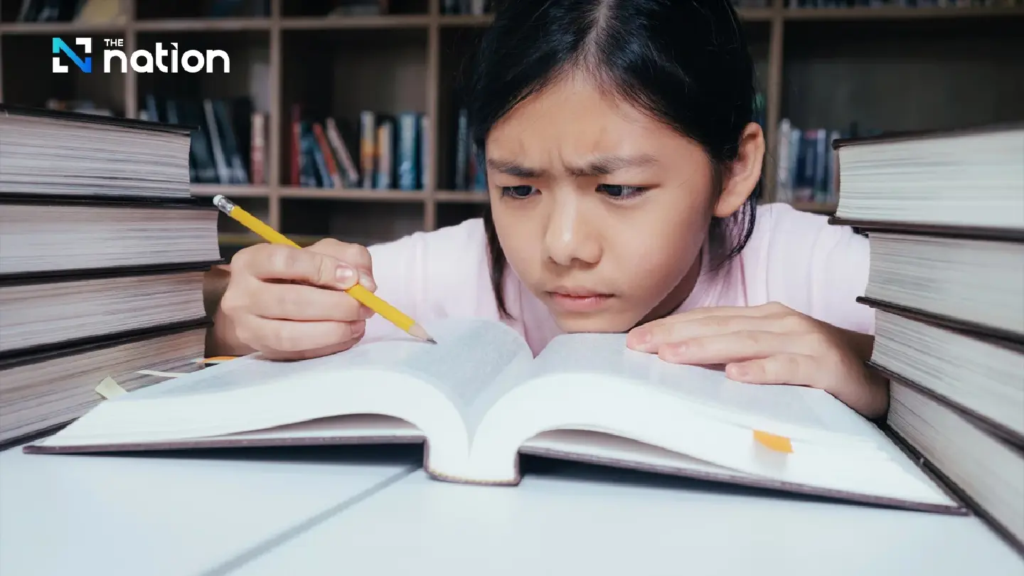 Two-Thirds of Thai Youth ‘Can Read but Not Comprehend’ as Social Media Erodes Critical Thinking