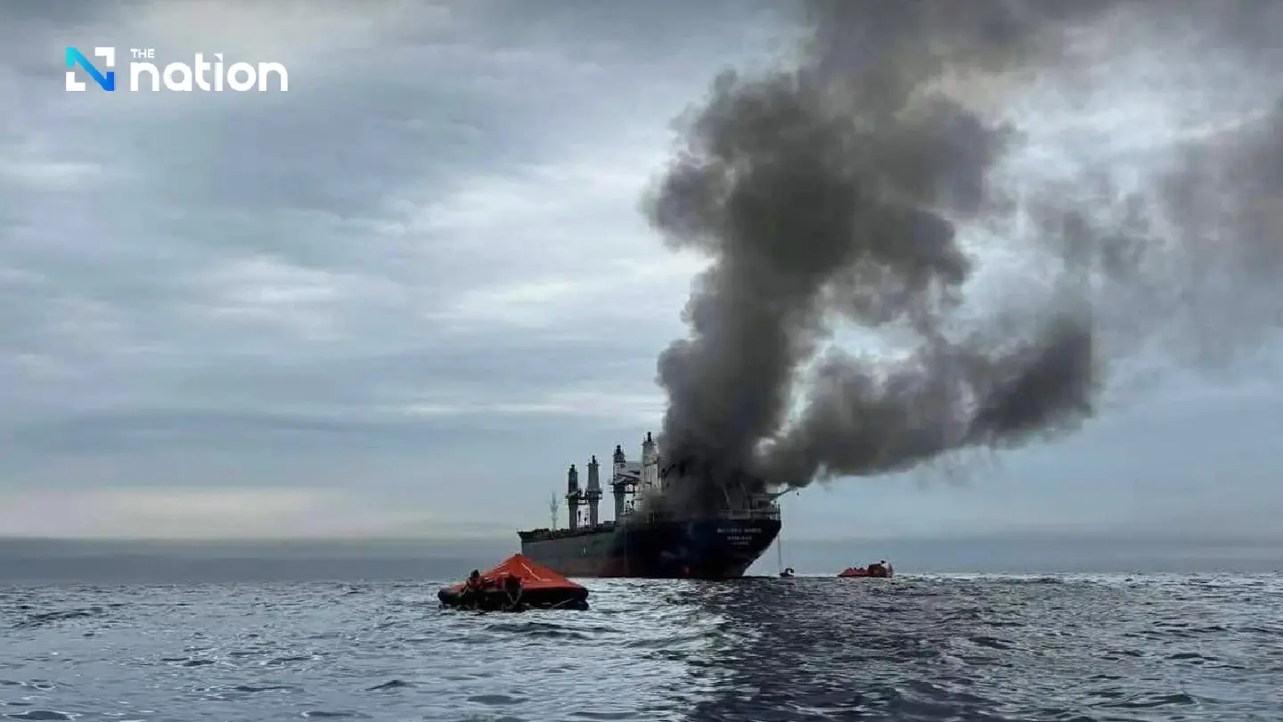 Mayuree Naree drifts into Iranian waters, Navy seeks help for three Thai crew still aboard Mayuree Naree drifts into Iranian waters, Navy seeks help for three Thai crew still aboard