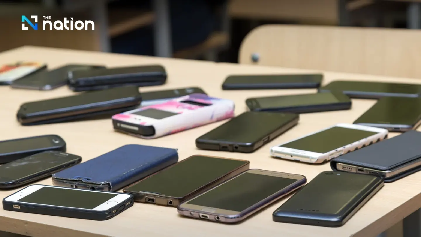 Bangkok to ban mobile phone use during class at 437 BMA schools from May 18