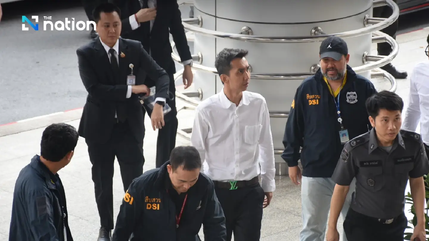 DSI detains Chonnapat for court remand in gambling and money-laundering case