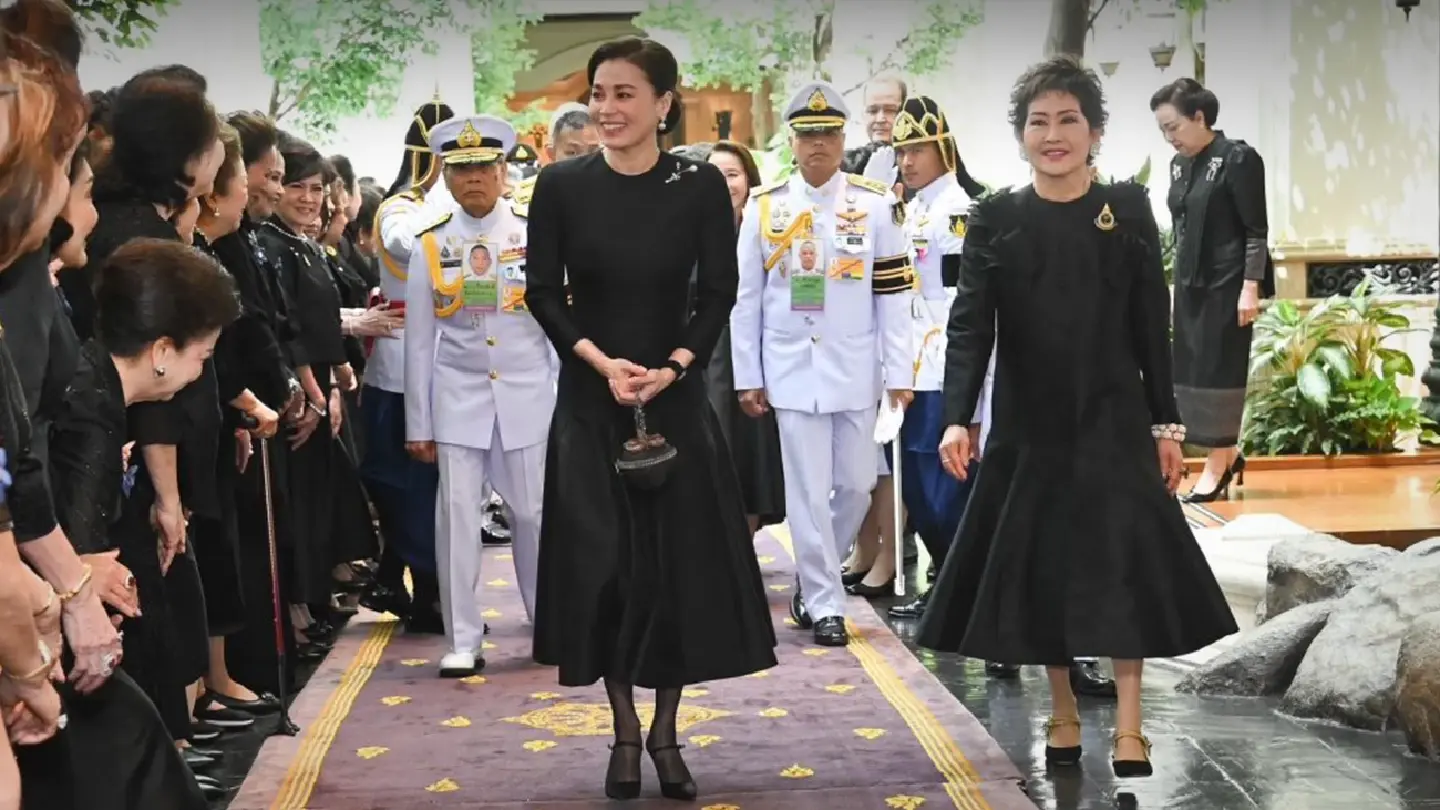 Queen opens ‘Women of Power’ project, hails role of Thai women in nation-building
