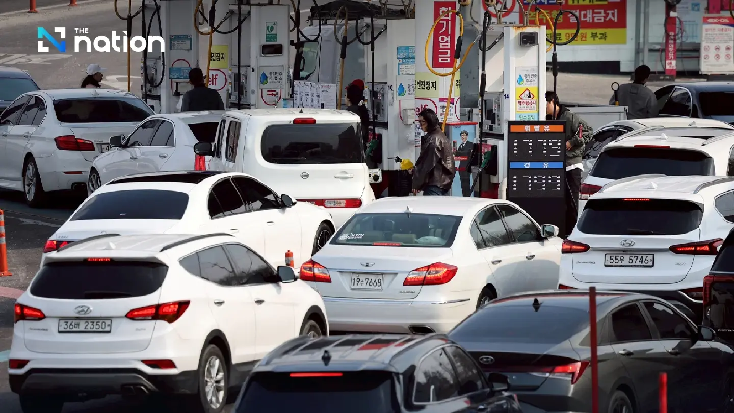 Lee orders reassessment of vehicle curbs as Middle East tensions drive up oil prices