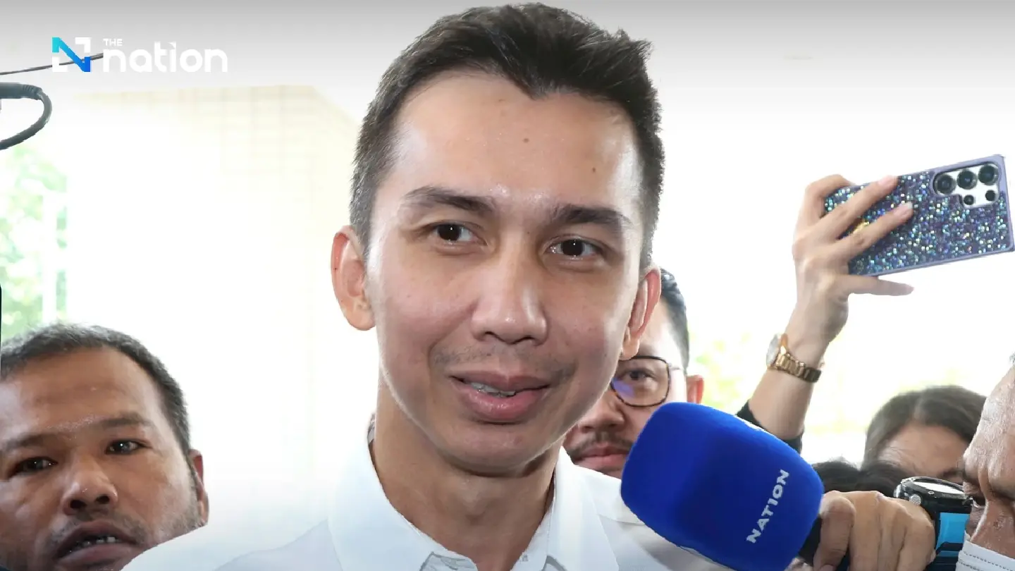 Chonnapat reports to DSI, says he can explain gambling website case