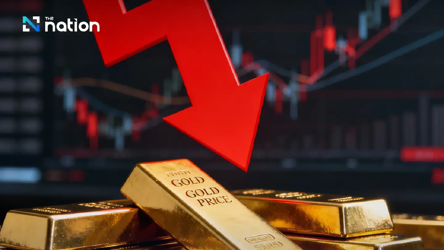 Gold retreats as oil climbs above $100, inflation fears grow