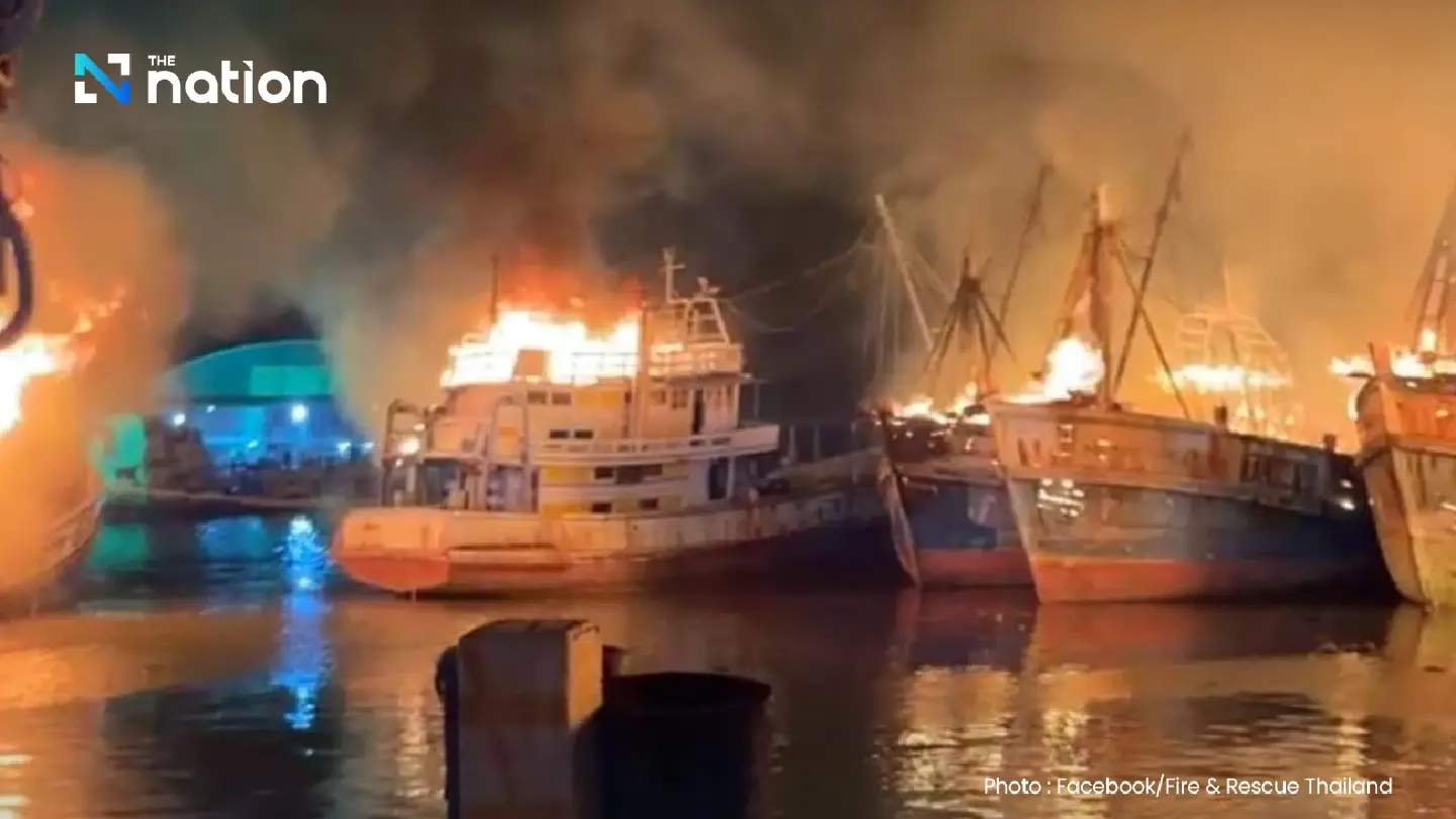 Major blaze hits several fishing boats in Nakhon Si Thammarat