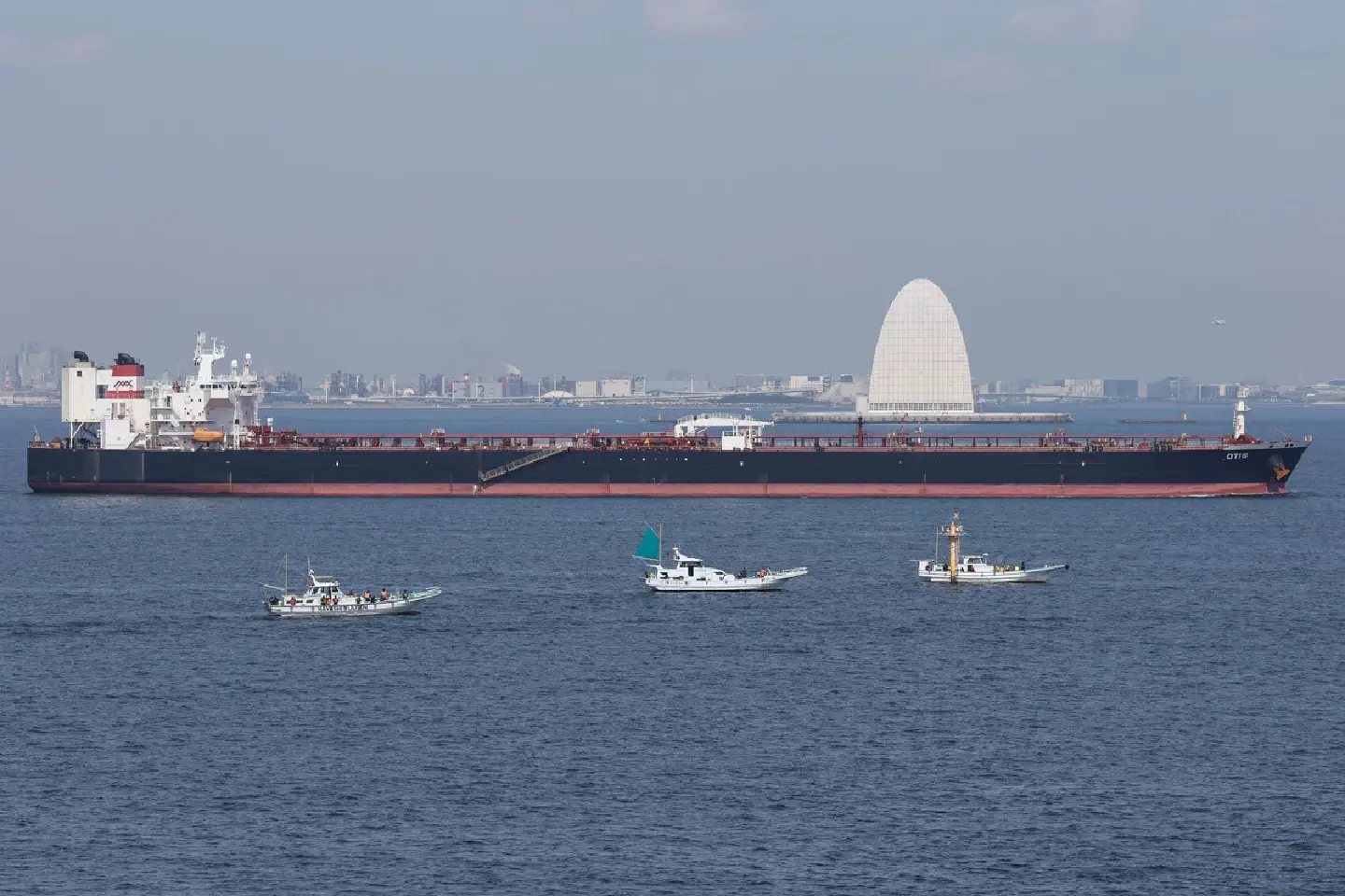 Japan Draws More US Crude Tankers as Hormuz Blockade Bites Hard
