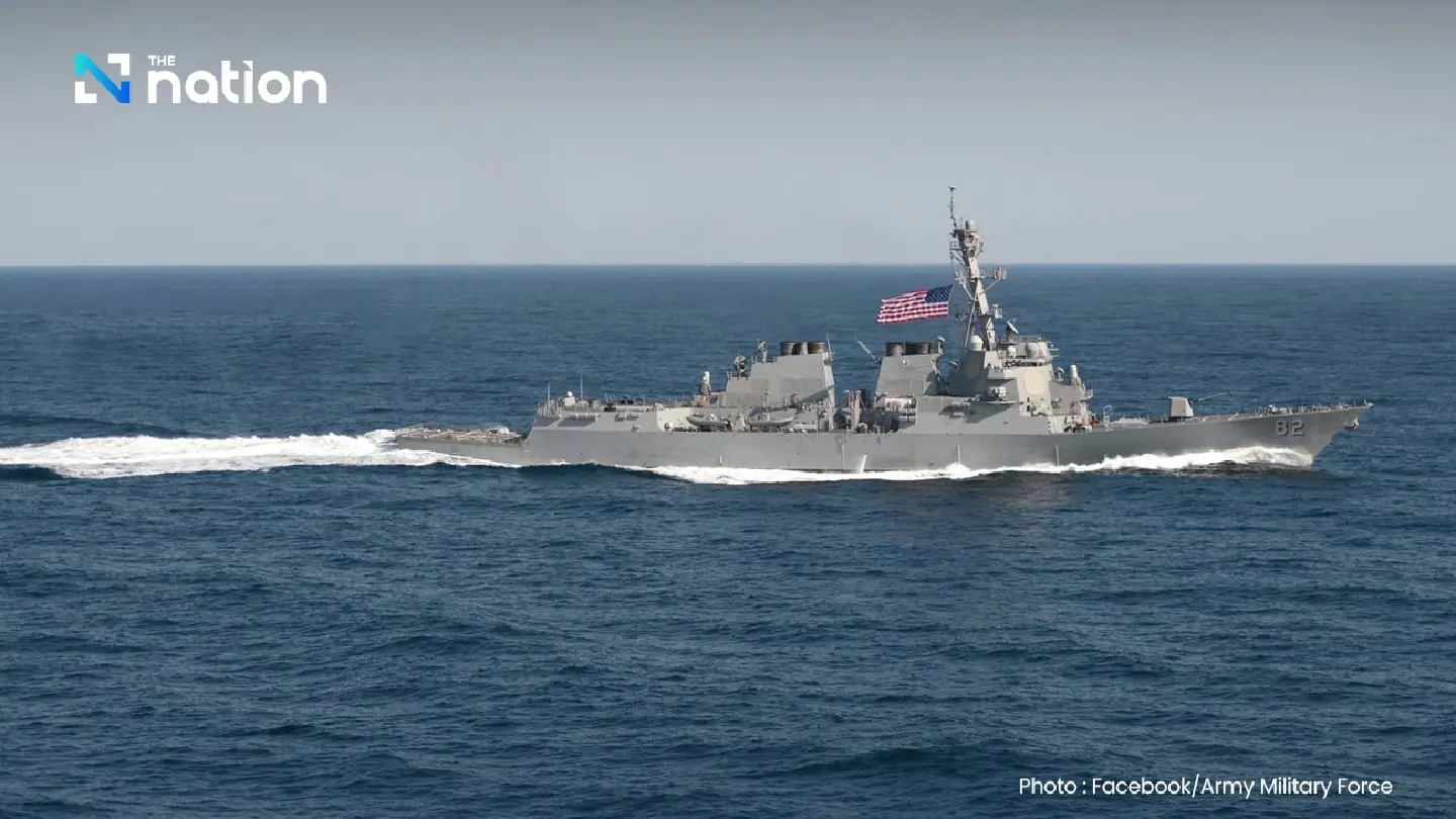 Iran warns warships away from Hormuz as Araghchi blames US