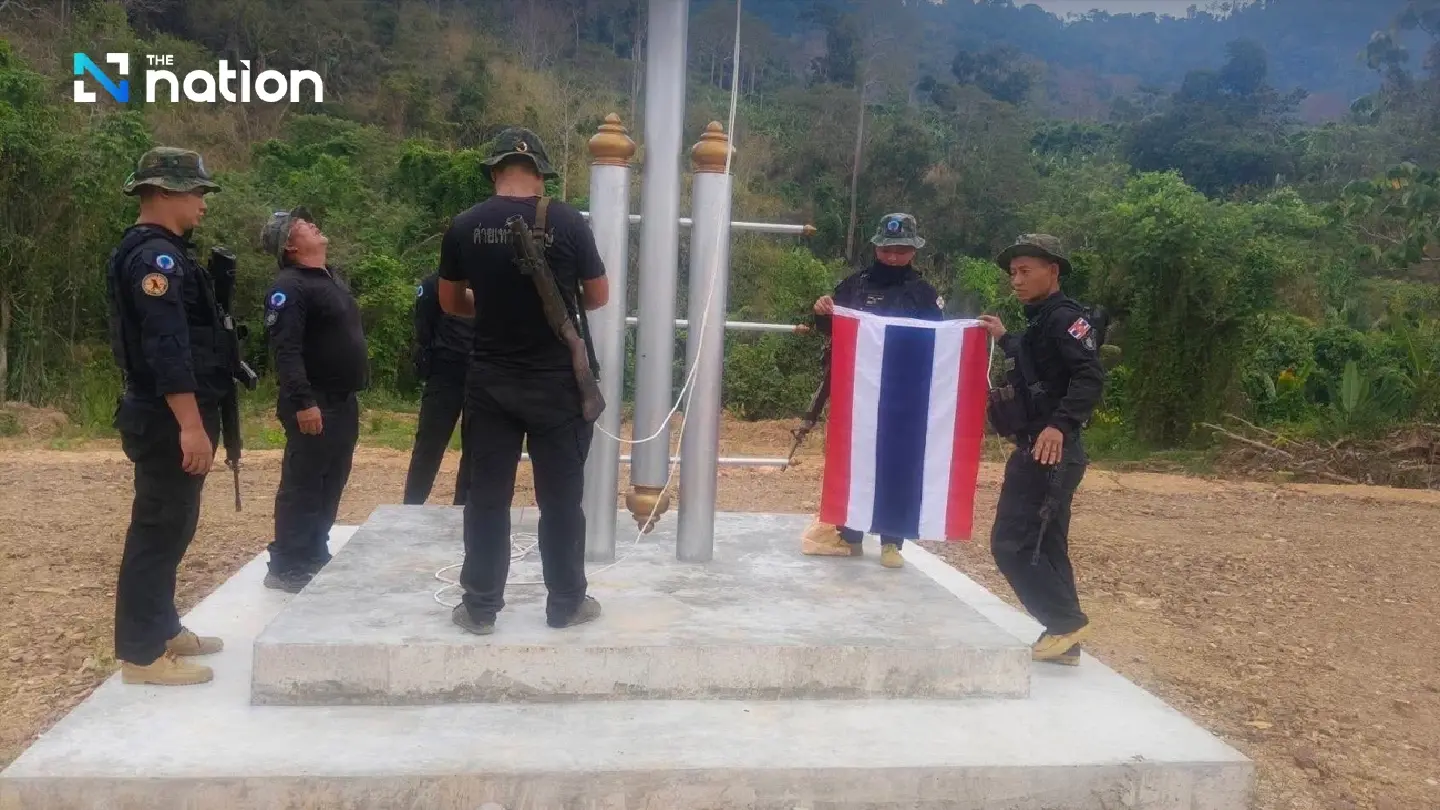 Security tightened after Thai flag vanishes in Chanthaburi