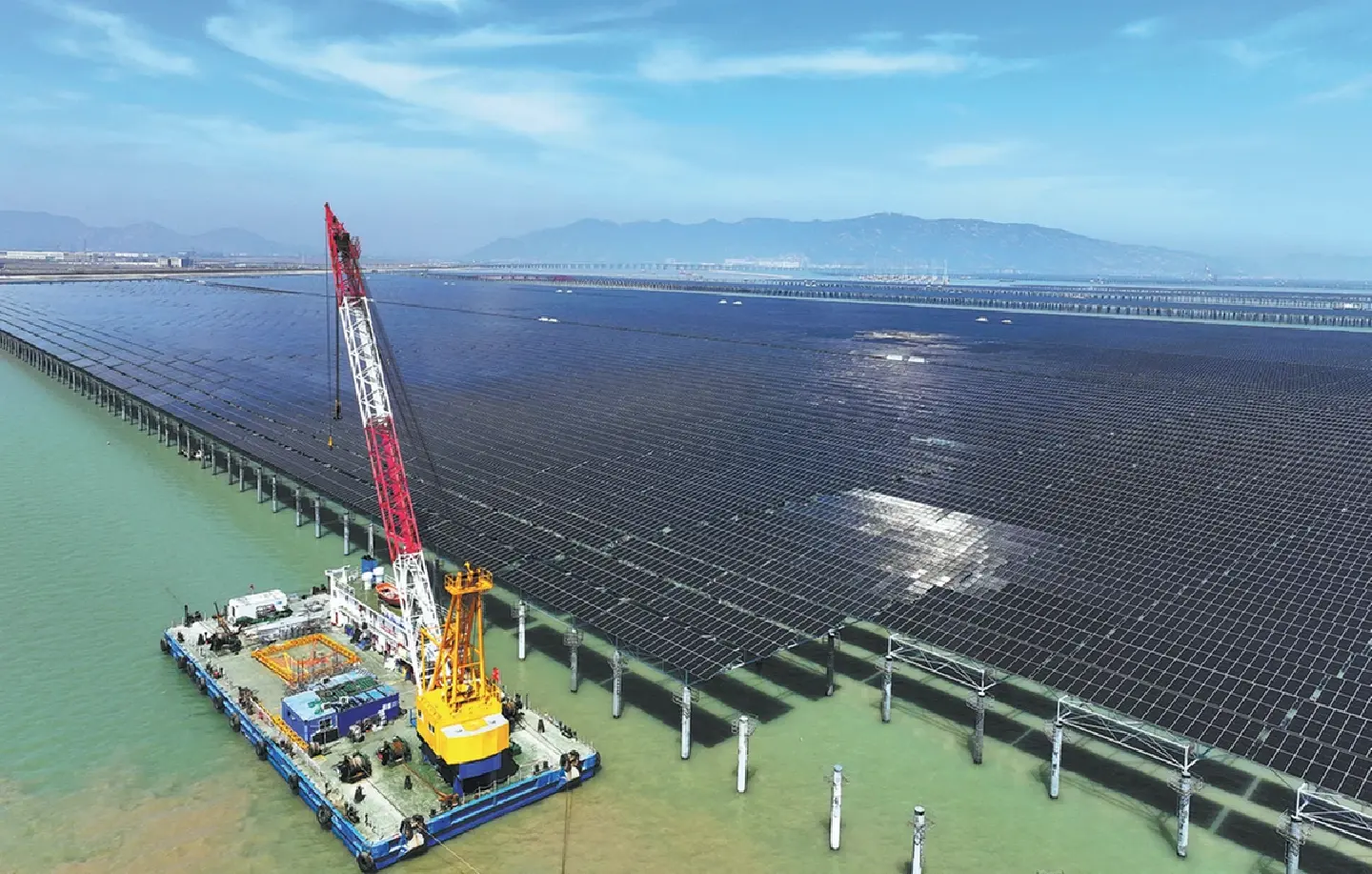 China solar power capacity poised to eclipse coal power in 2026