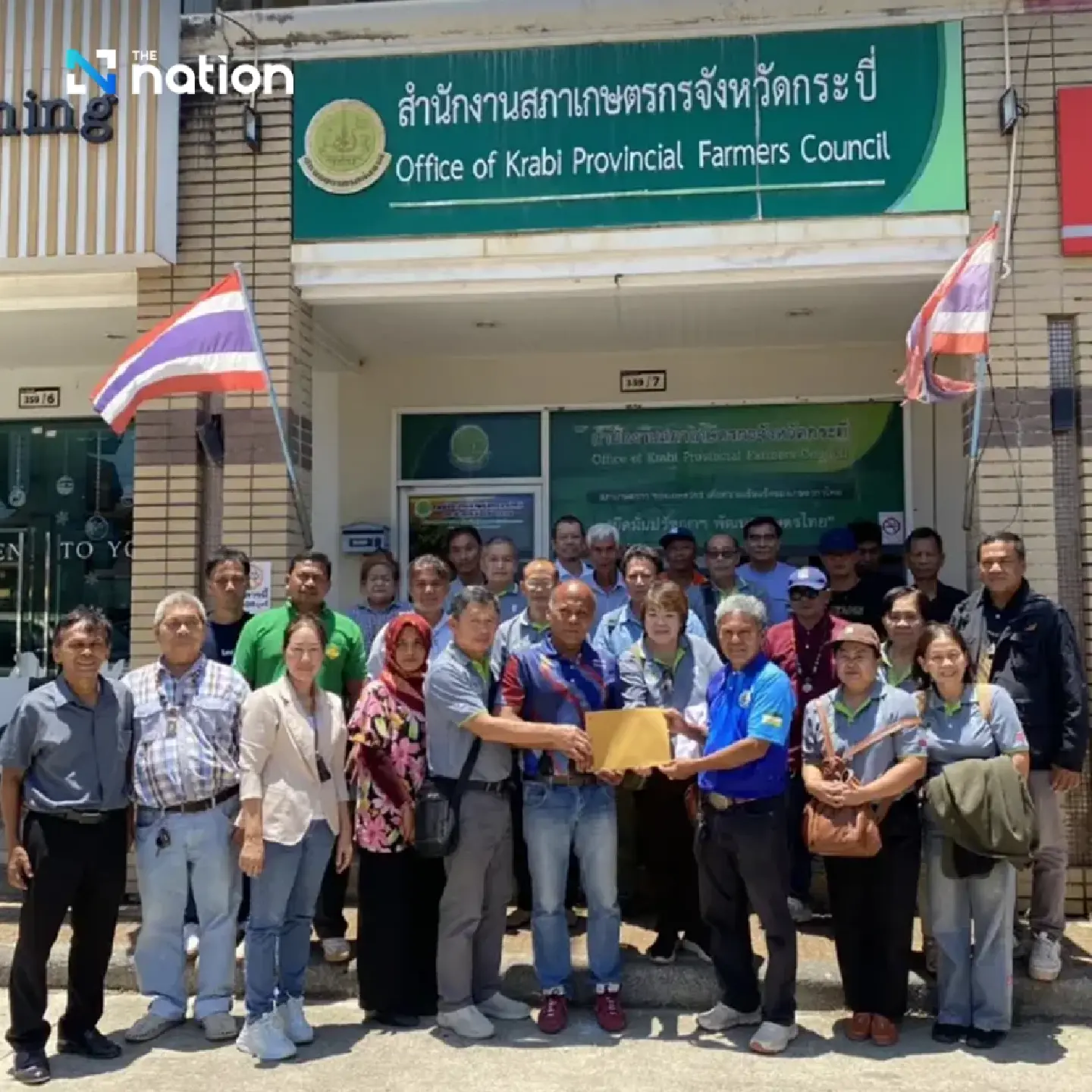 Southern palm growers demand export curbs be scrapped