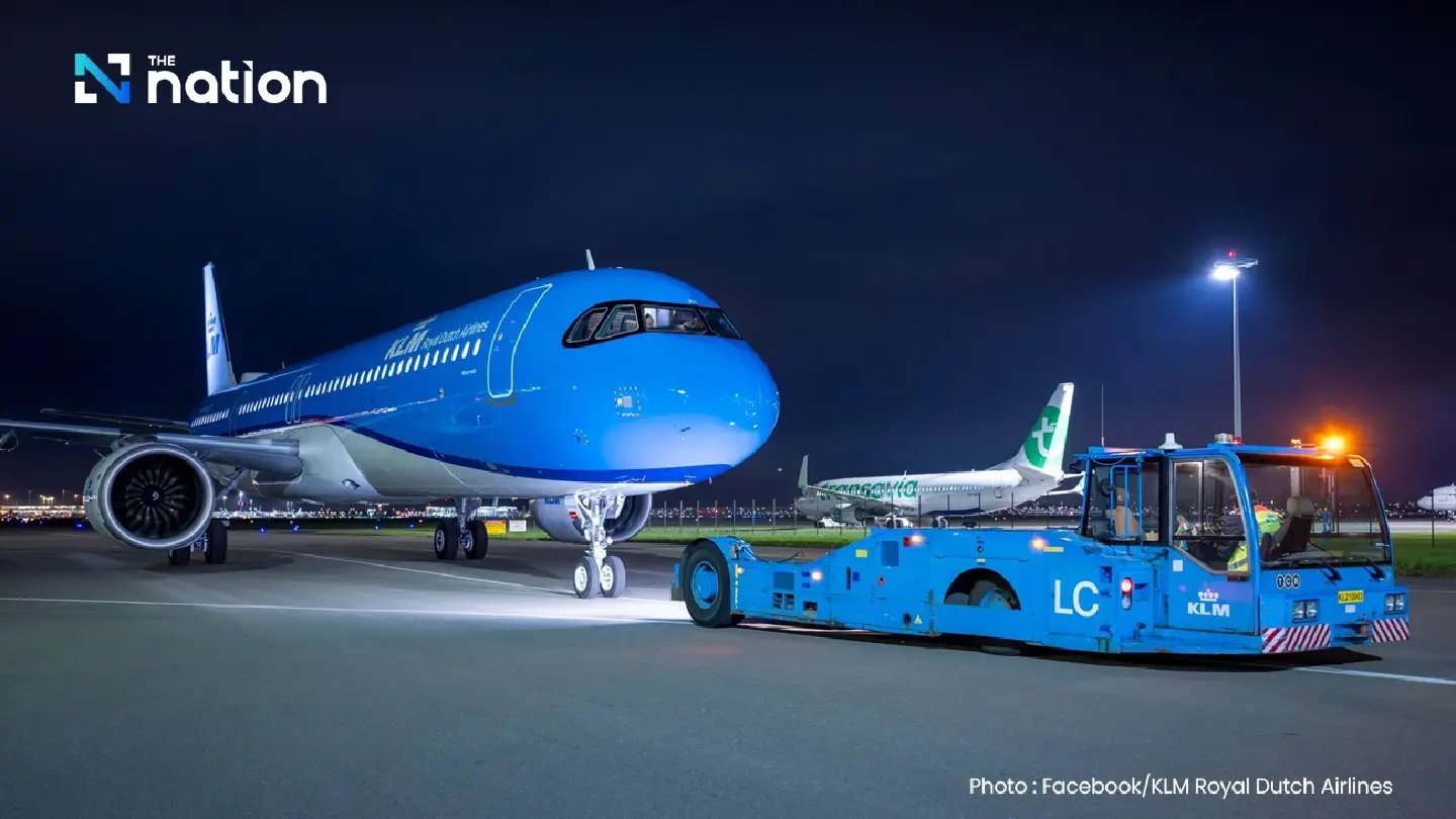 Jet fuel shock forces airlines to cut flights