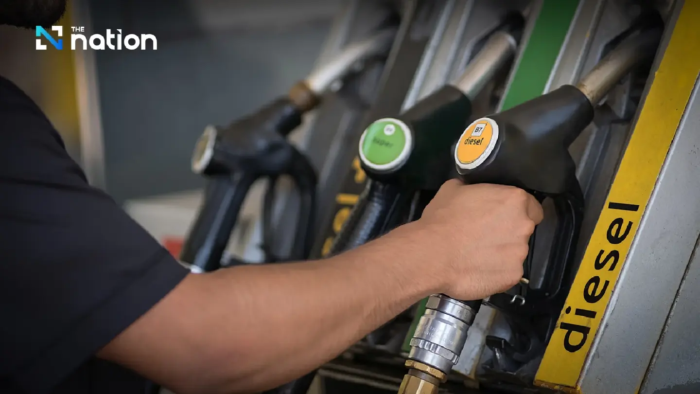 Government orders first-ever refinery price cut in diesel move Government orders first-ever refinery price cut in diesel move