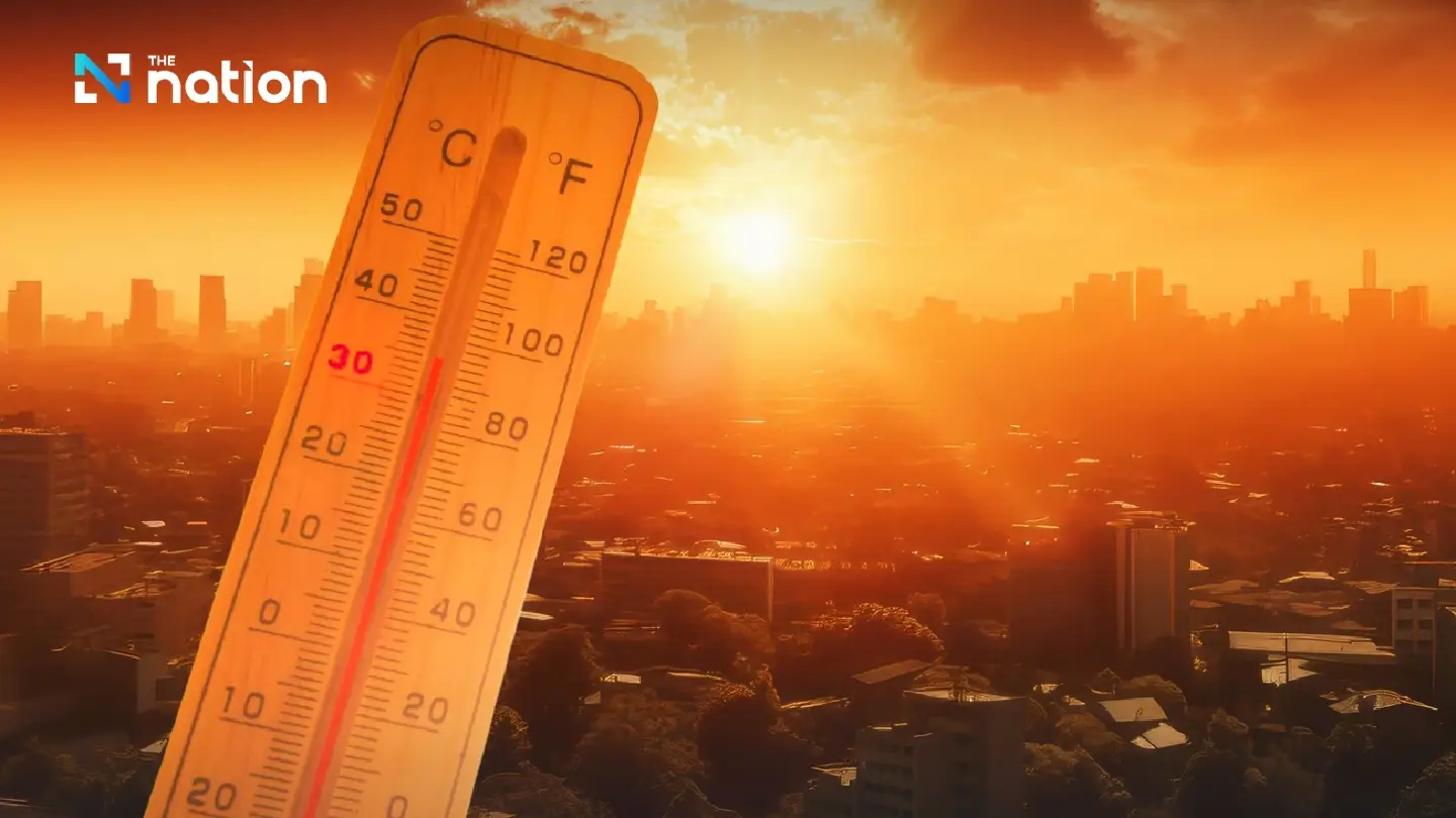 TMD warns of 42°C heat and thunderstorms across upper Thailand