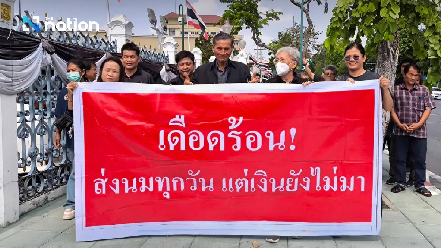 Dairy farmers threaten Mittraphap Road blockade over Bt600m debt
