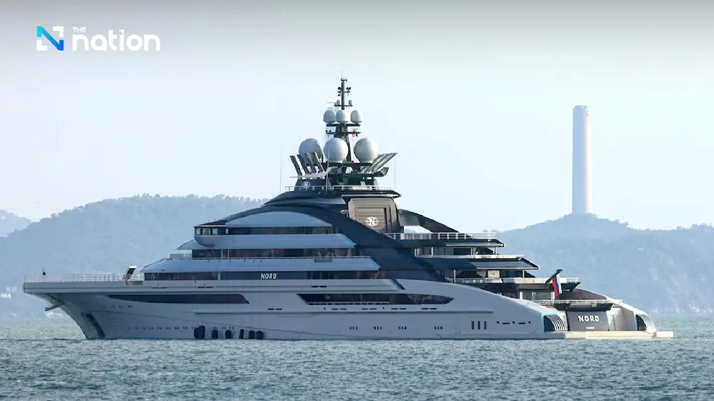 Hormuz blocked, but Russian-linked superyacht gets through