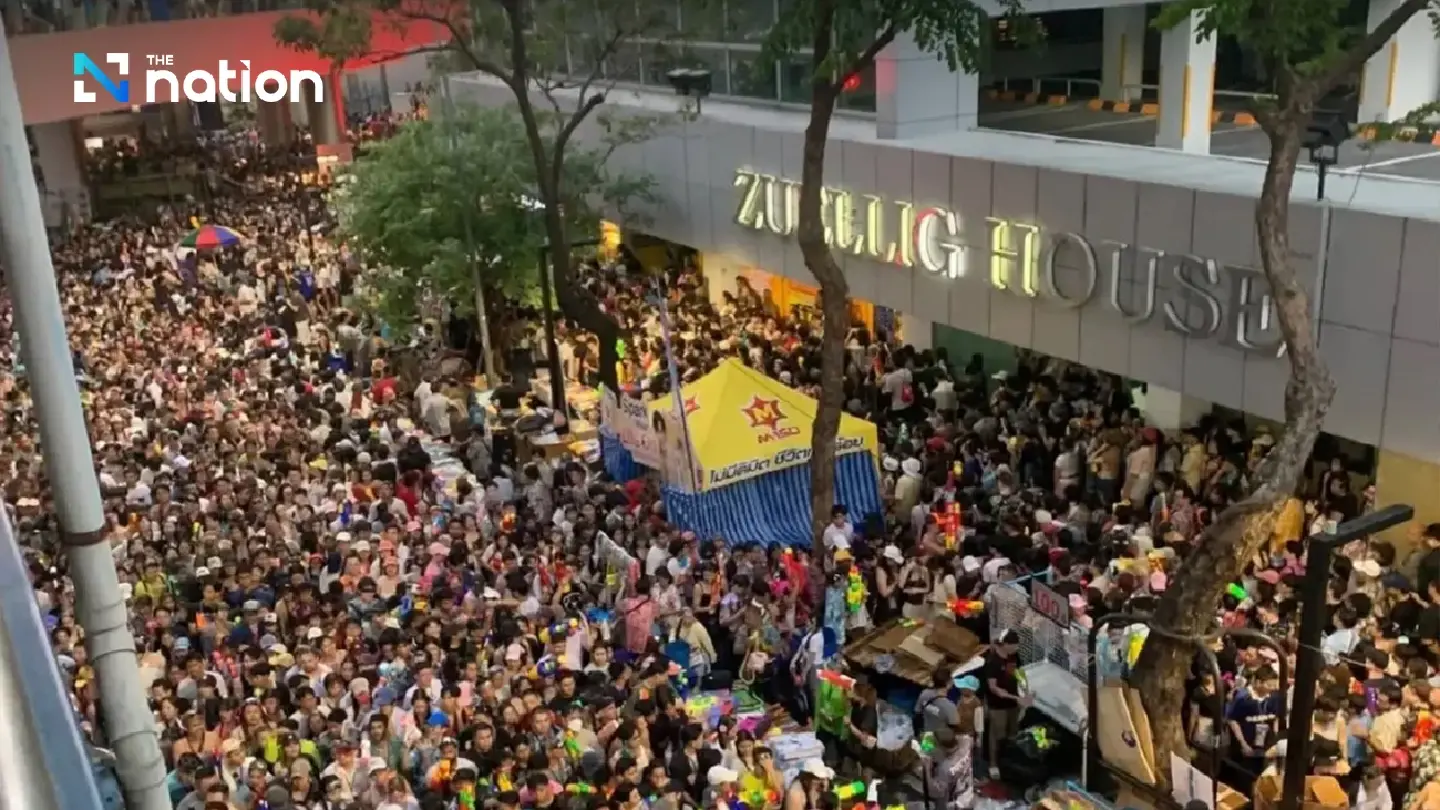 Bangkok rail ridership surges as Songkran crowds pack hotspots Bangkok rail ridership surges as Songkran crowds pack hotspots