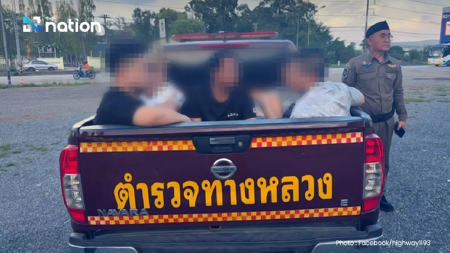 Police chase pickup for 70km across provinces, arrest six Chinese nationals