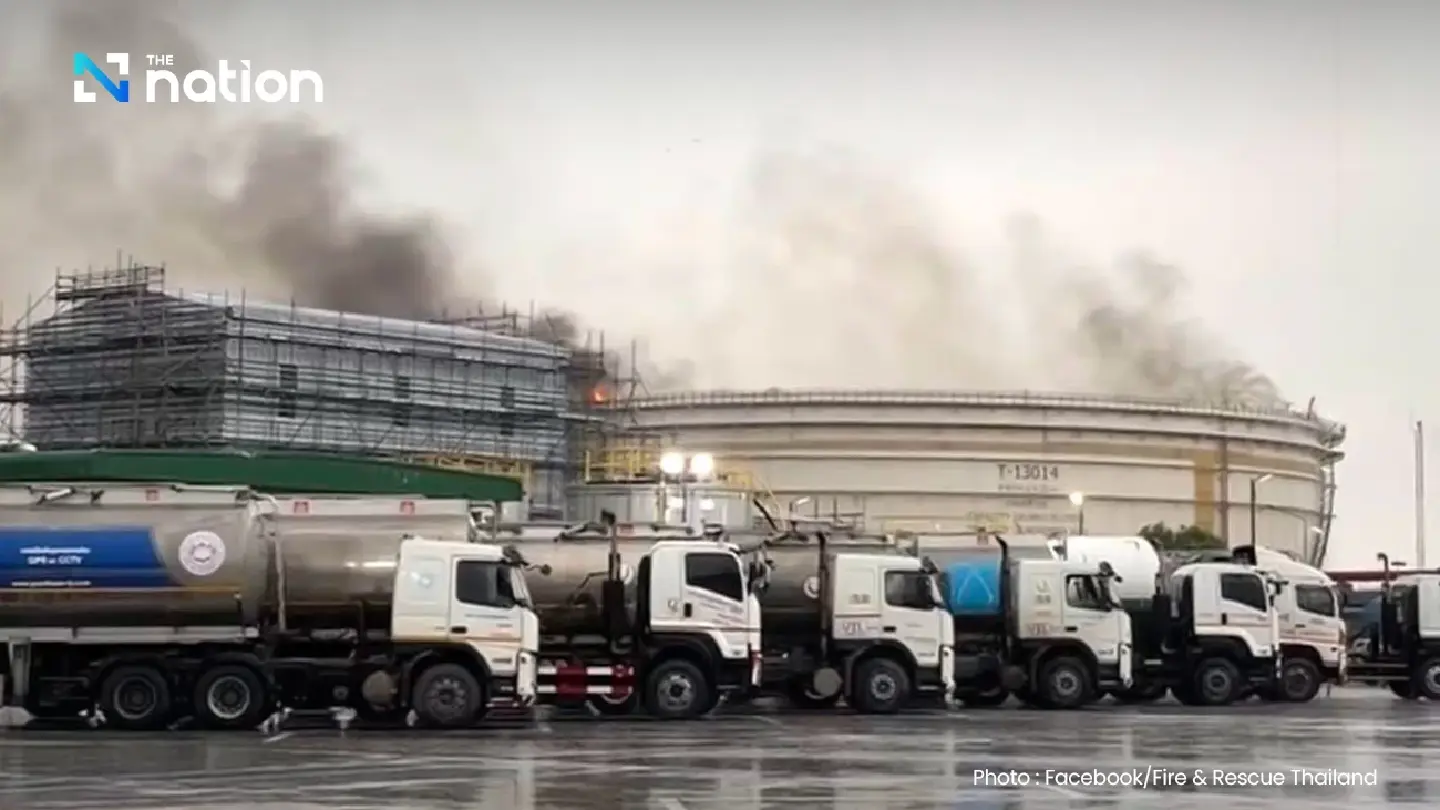 Lightning strike ignites crude oil tank at Chonburi refinery