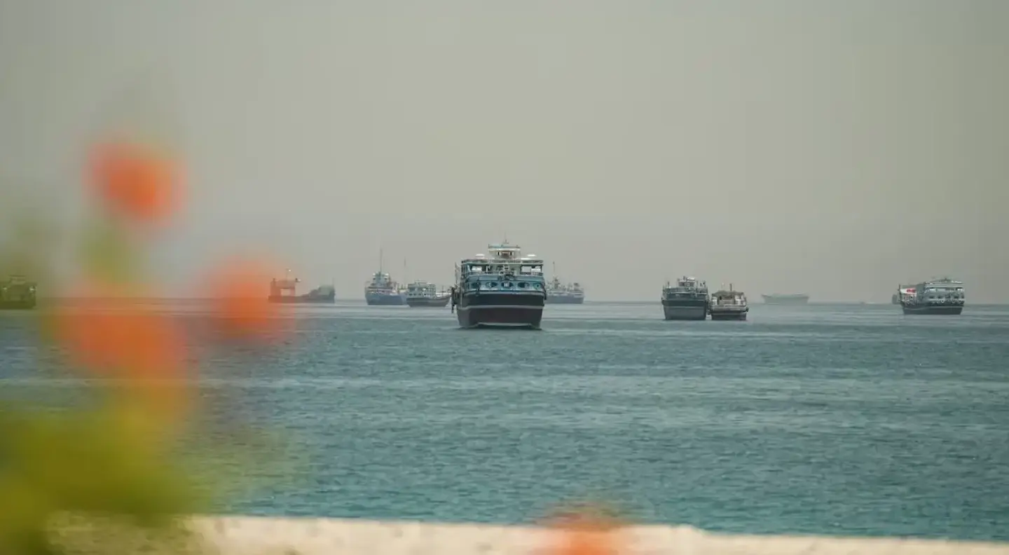 Draft US-Iran framework could restore Hormuz shipping within a month Draft US-Iran framework could restore Hormuz shipping within a month