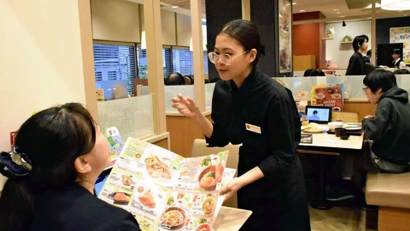 Food service firms face staffing crunch as SSW freeze hits Japan