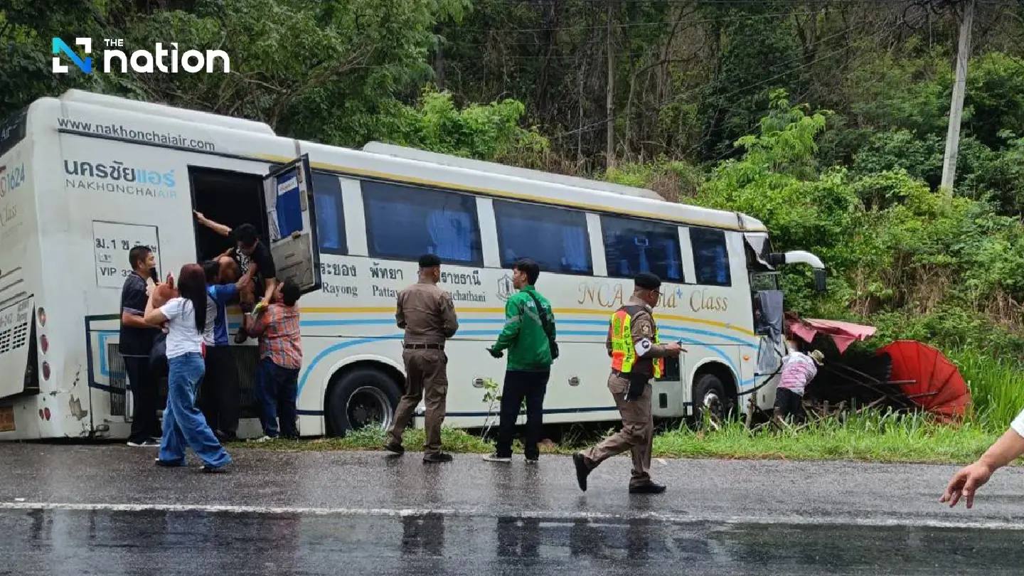 Tour bus crash in Wang Nam Khiao injures dozens amid heavy rain