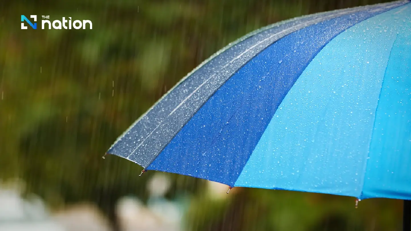 Heavy rain, rough seas in the South, Bangkok hot by day with storms