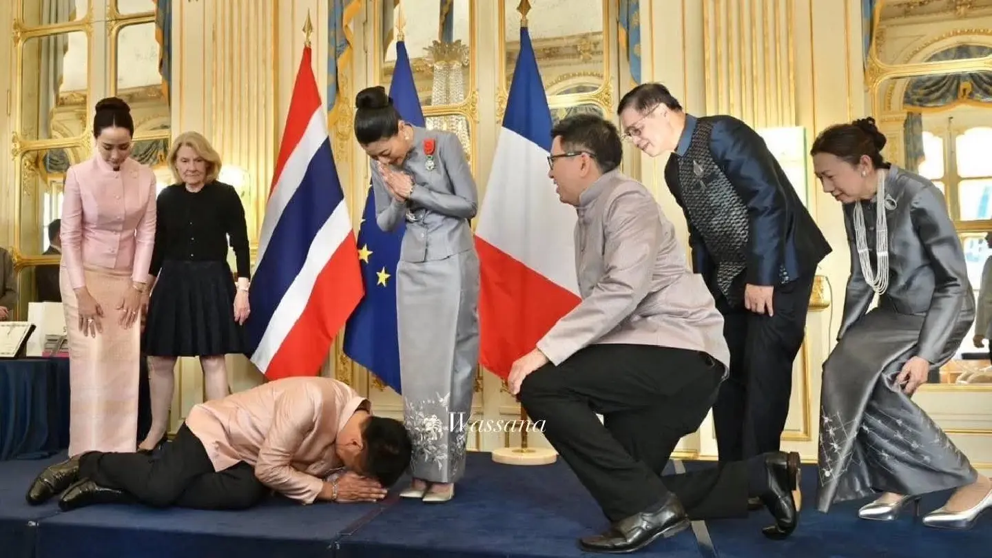 PM pays royal obeisance to Princess Sirivannavari in Paris PM pays royal obeisance to Princess Sirivannavari in Paris