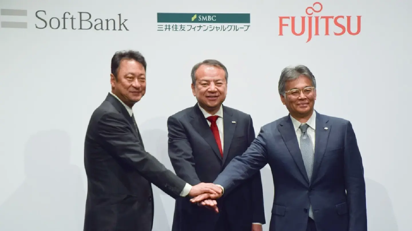 Sumitomo Mitsui, Fujitsu, SoftBank to develop data health app