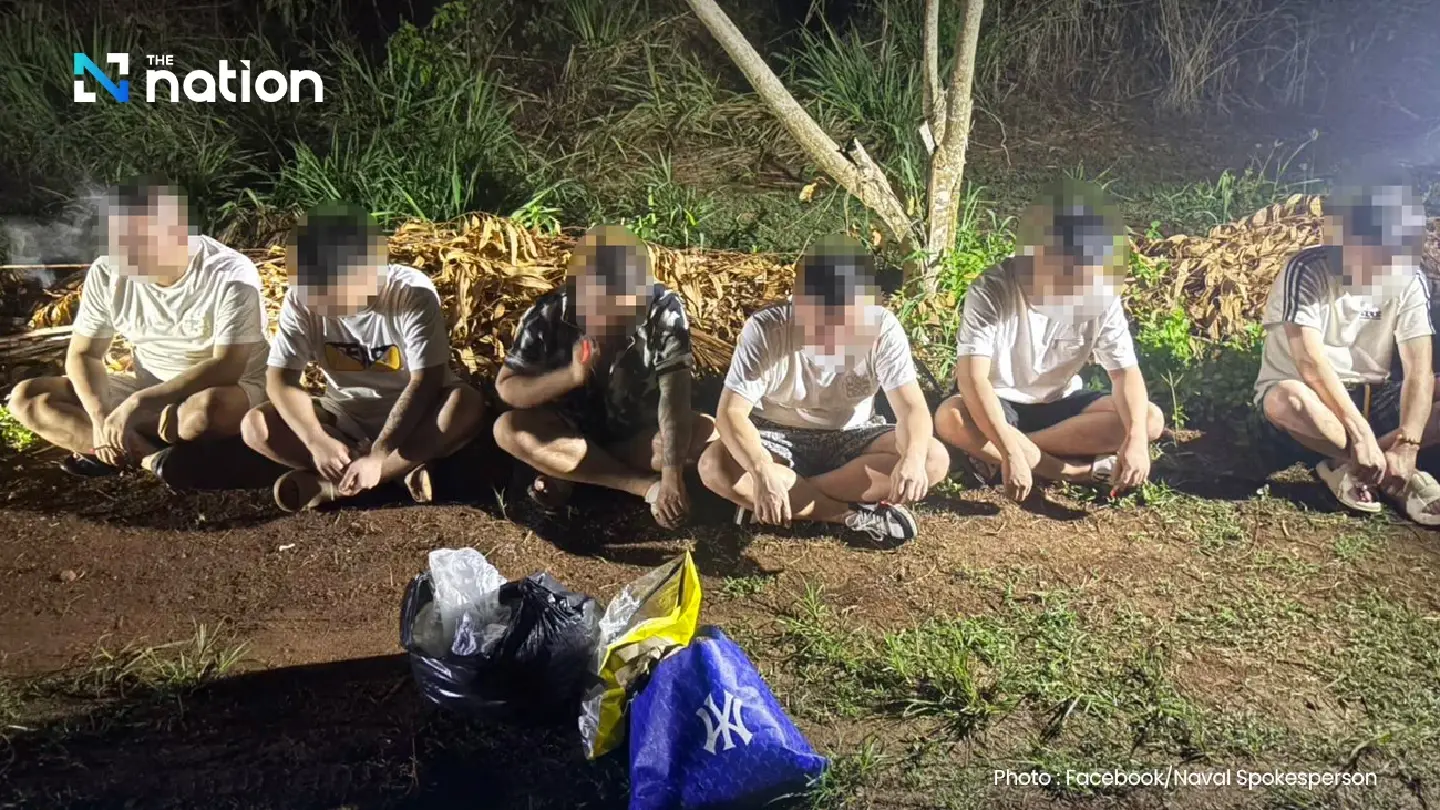 Thai Navy detains 14 Chinese men near Cambodia border