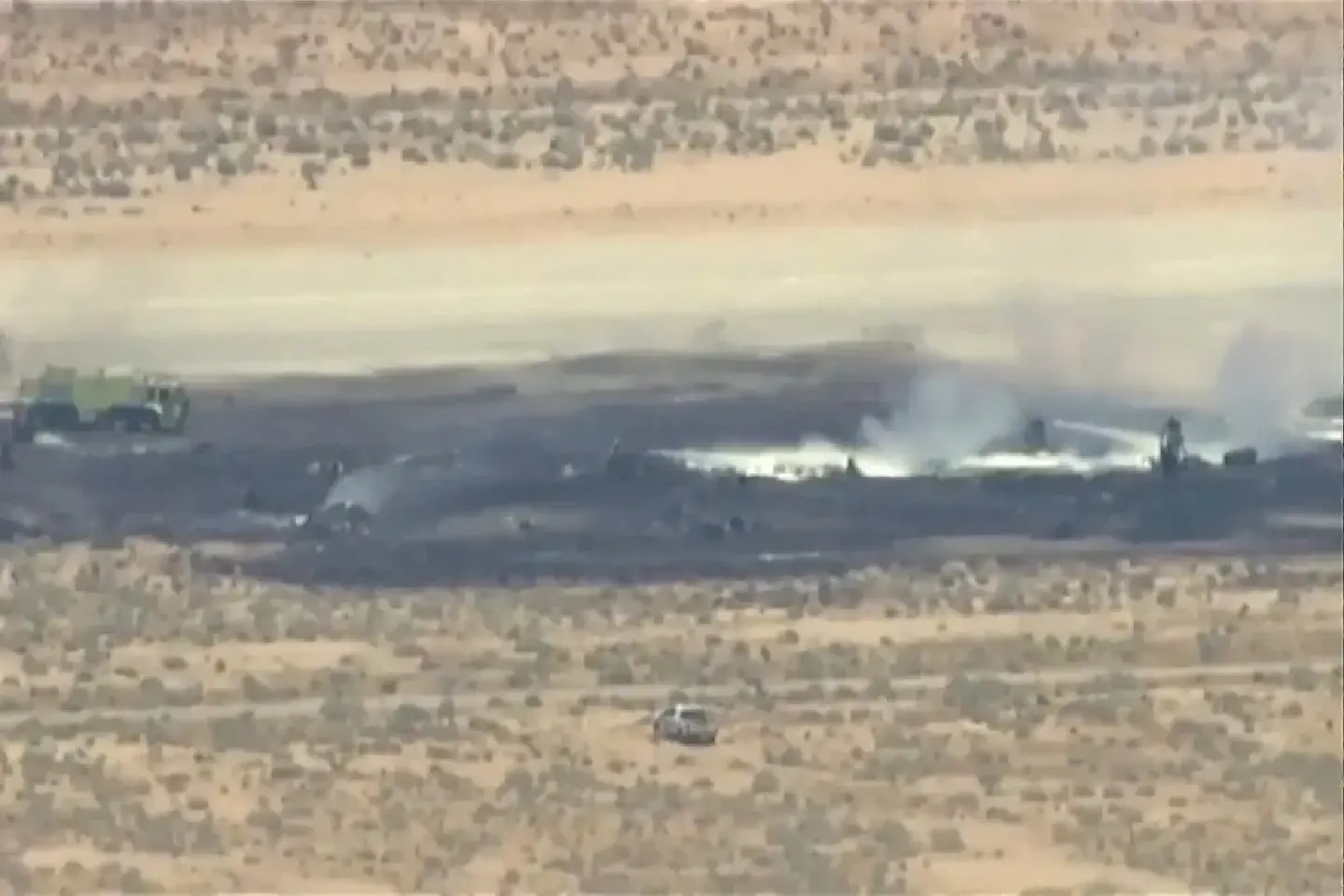 US B-52 bomber crashes in California, killing all eight crew US B-52 bomber crashes in California, killing all eight crew