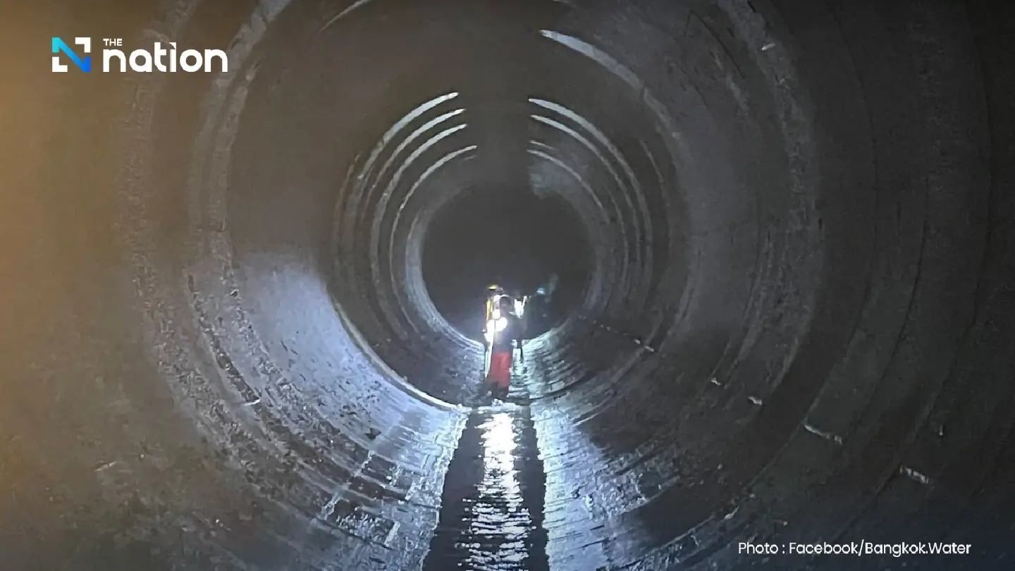 Bangkok steps up flood defences as extreme rain intensifies Bangkok steps up flood defences as extreme rain intensifies