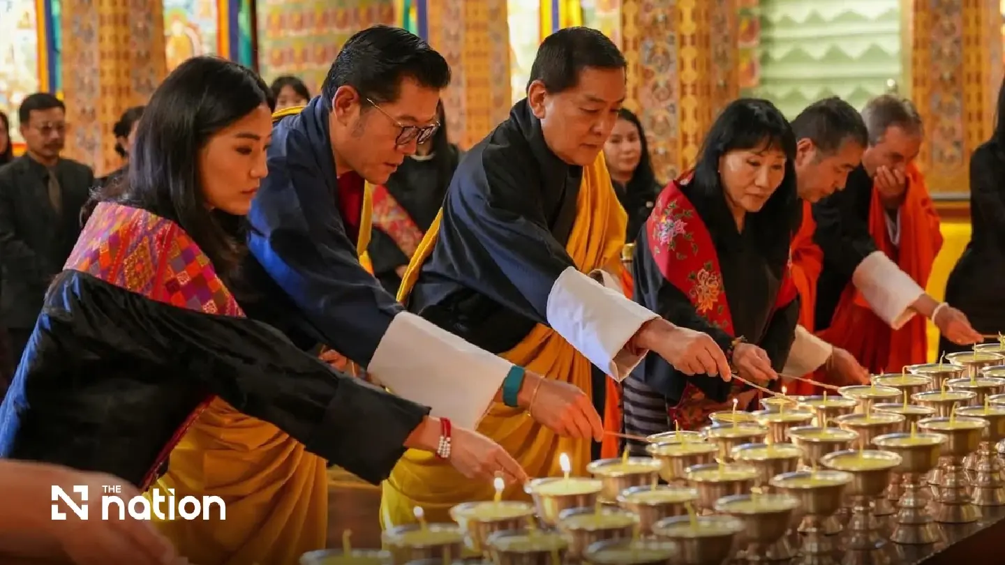 Bhutanese royal family offers 1,000 butter lamps in tribute to Princess Bajrakitiyabha
