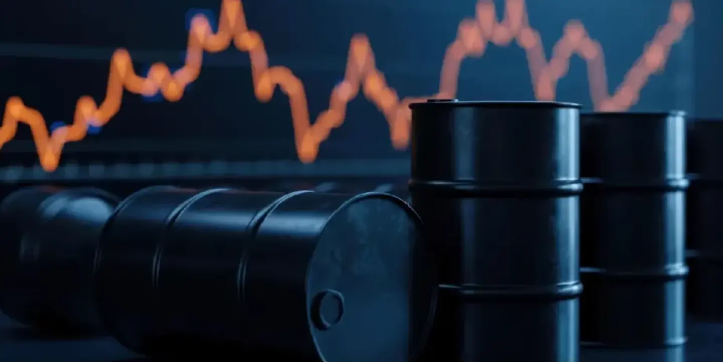Oil drops to four-month low as Trump keeps Iran talks on track Oil drops to four-month low as Trump keeps Iran talks on track