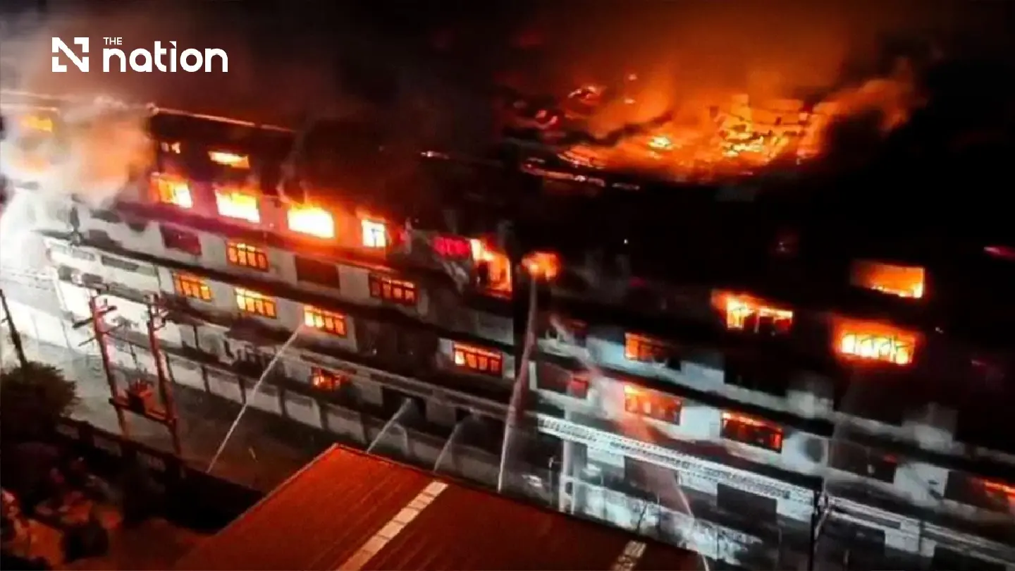 Fire rips through Bang Pu synthetic fibre factory, one worker critically injured Fire rips through Bang Pu synthetic fibre factory, one worker critically injured