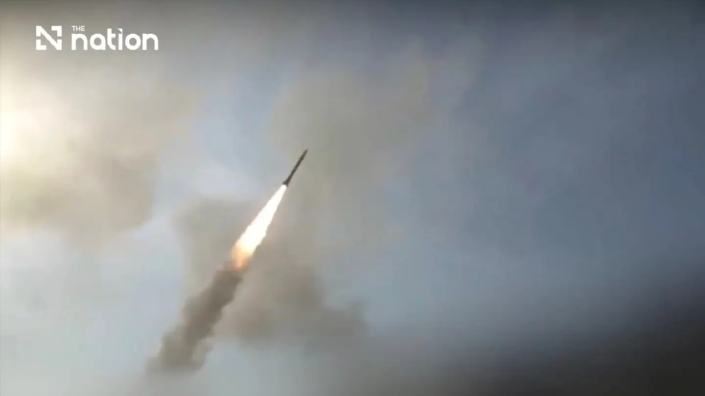 US launches fresh Iran strikes after ship attacks in Strait of Hormuz US launches fresh Iran strikes after ship attacks in Strait of Hormuz