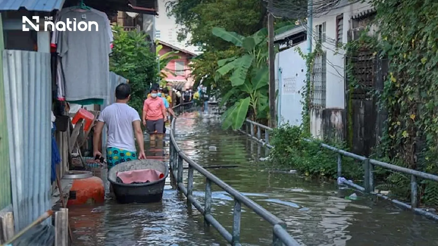 Six central provinces and Bangkok placed on alert for high tides Six central provinces and Bangkok placed on alert for high tides