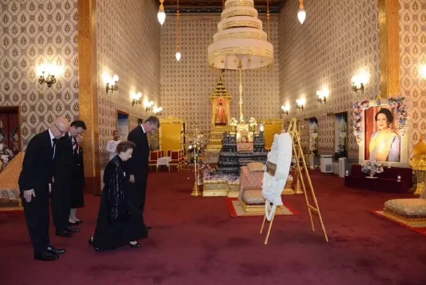 Princess Anne honours late Thai royals at Bangkok’s Grand Palace Princess Anne honours late Thai royals at Bangkok’s Grand Palace