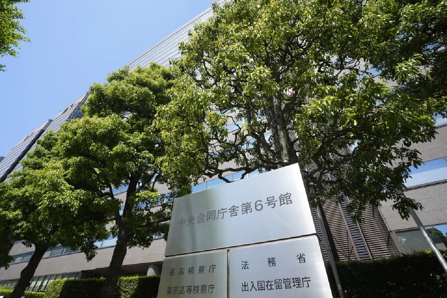Japan plans immigration staff increase amid heavy workload Japan plans immigration staff increase amid heavy workload