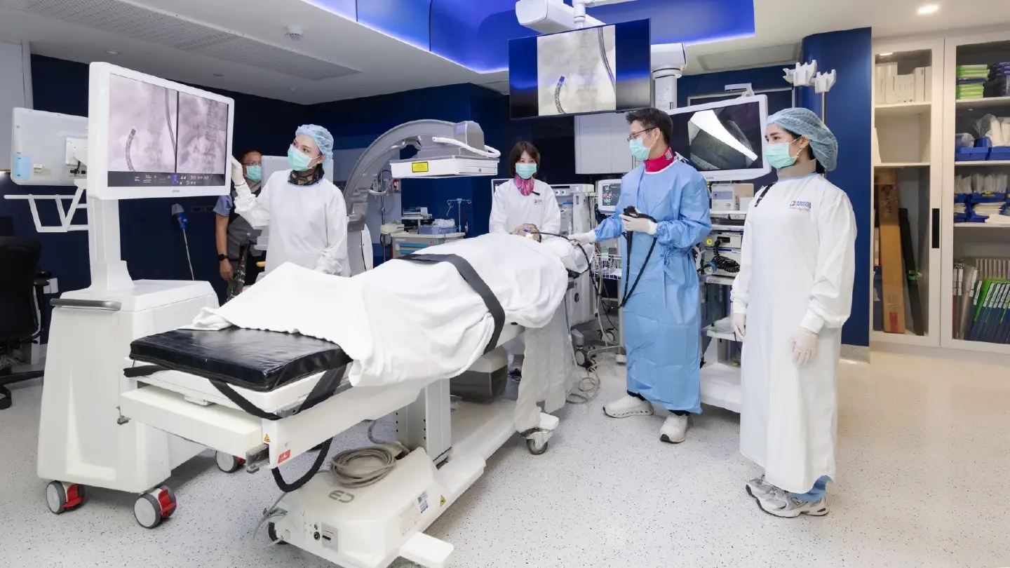 Bangkok Hospital Launches Advanced 2,800 Sq.m. GI Center. Bangkok Hospital Launches Advanced 2,800 Sq.m. GI Center.