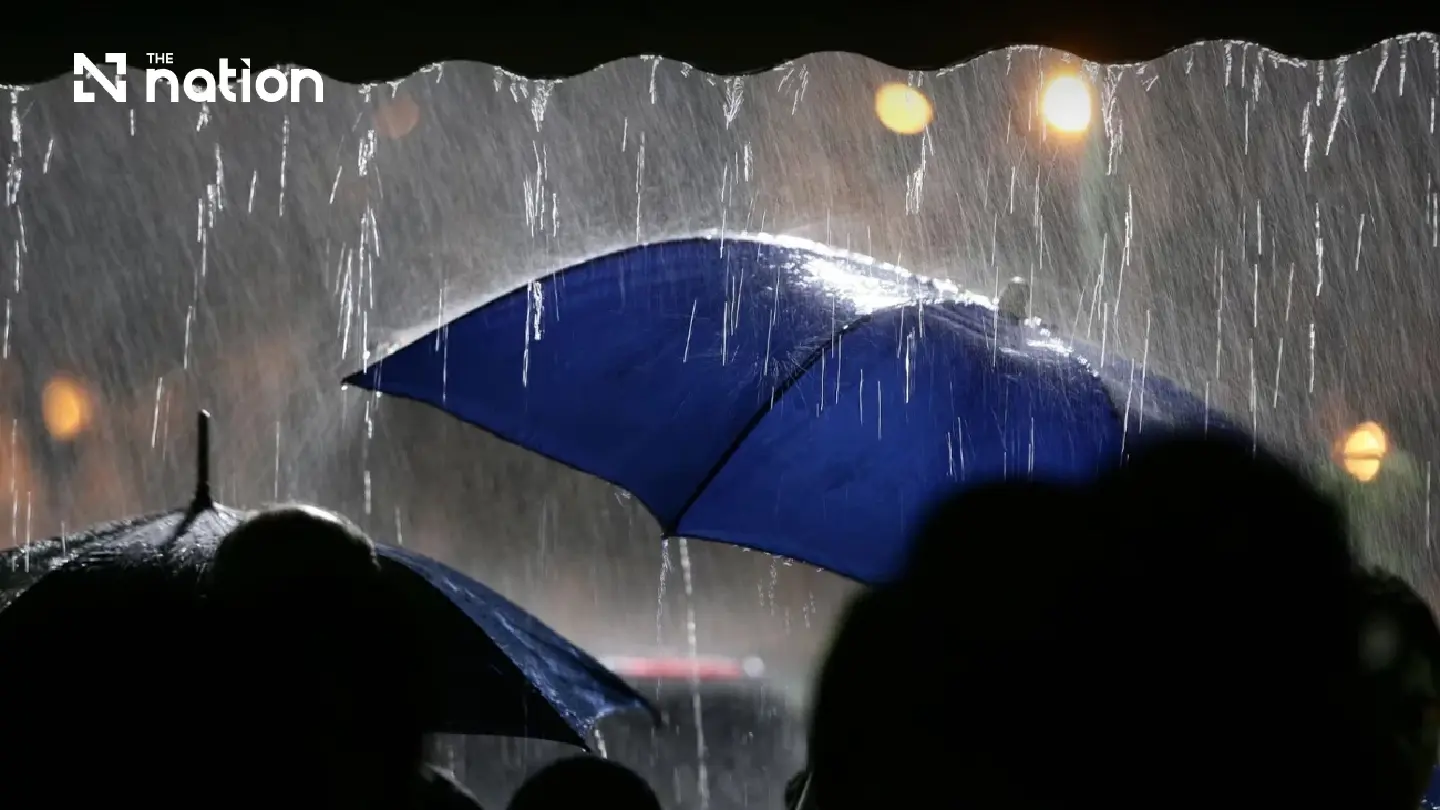 Heavy rain compounds northern flood risk with Bangkok storms