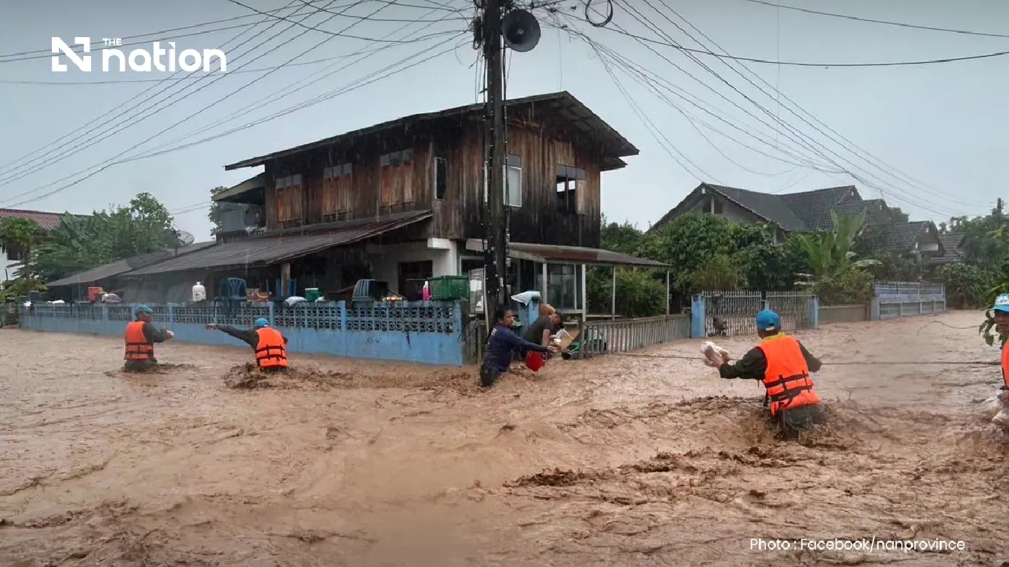 Nan floods kill 2 and affect more than 16,000 people Nan floods kill 2 and affect more than 16,000 people