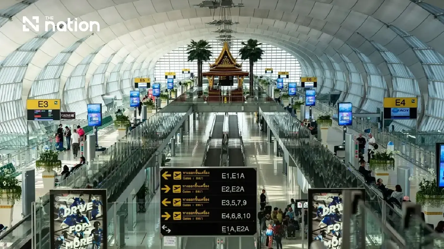 Thai children under 18 need birth certificates for overseas travel from August 3 Thai children under 18 need birth certificates for overseas travel from August 3