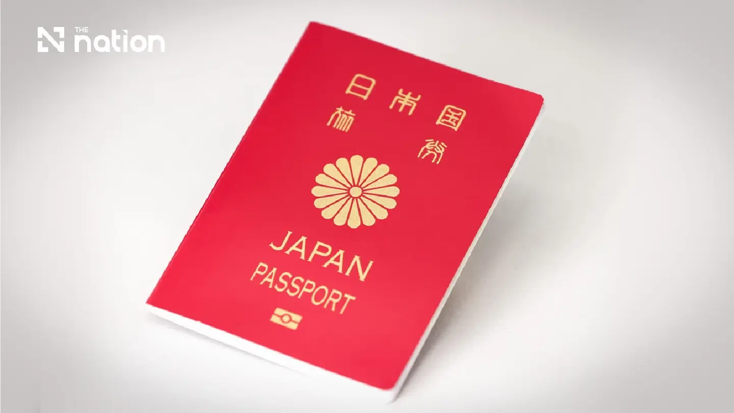 Japanese passport applications rise sharply after fees are reduced Japanese passport applications rise sharply after fees are reduced