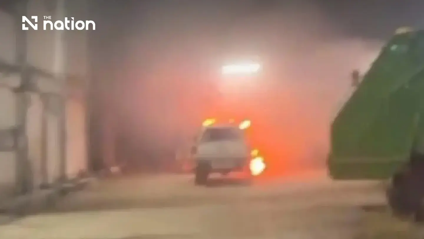 Narathiwat imposes curfew after multiple bomb and arson attacks Narathiwat imposes curfew after multiple bomb and arson attacks