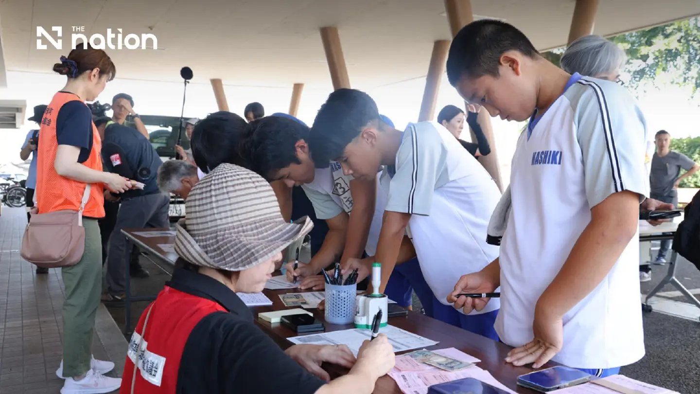 Severe heat, water cuts deepen hardship in quake-hit Kumamoto