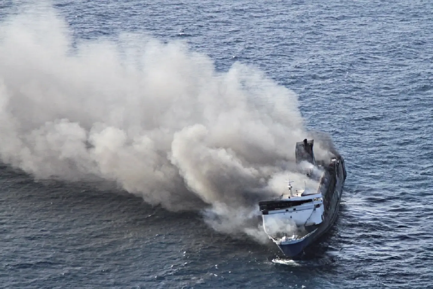 Indonesian ferry fire leaves five dead and 41 missing off Madura Indonesian ferry fire leaves five dead and 41 missing off Madura