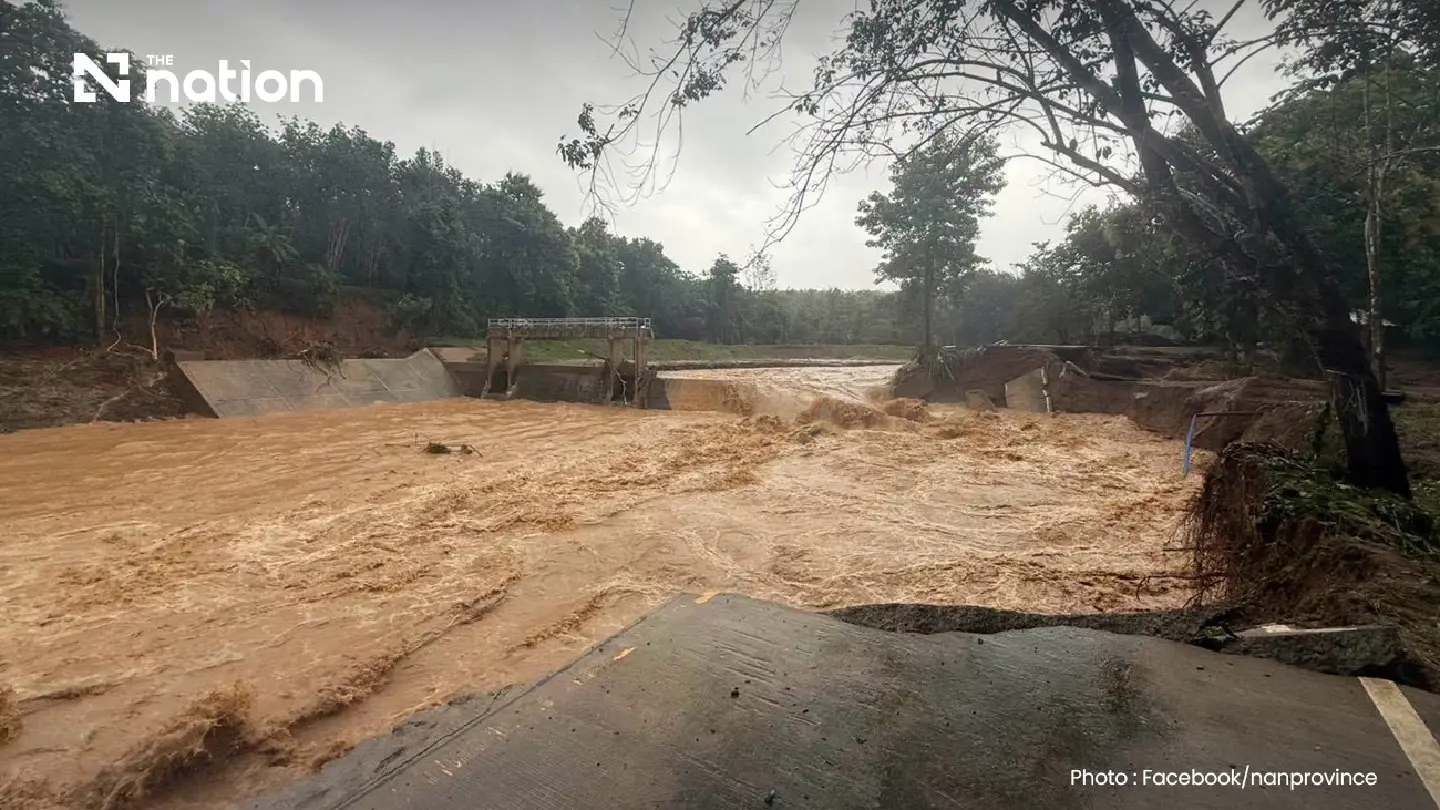 Flash floods cut major roads and inundate homes across Nan’s Pua Flash floods cut major roads and inundate homes across Nan’s Pua