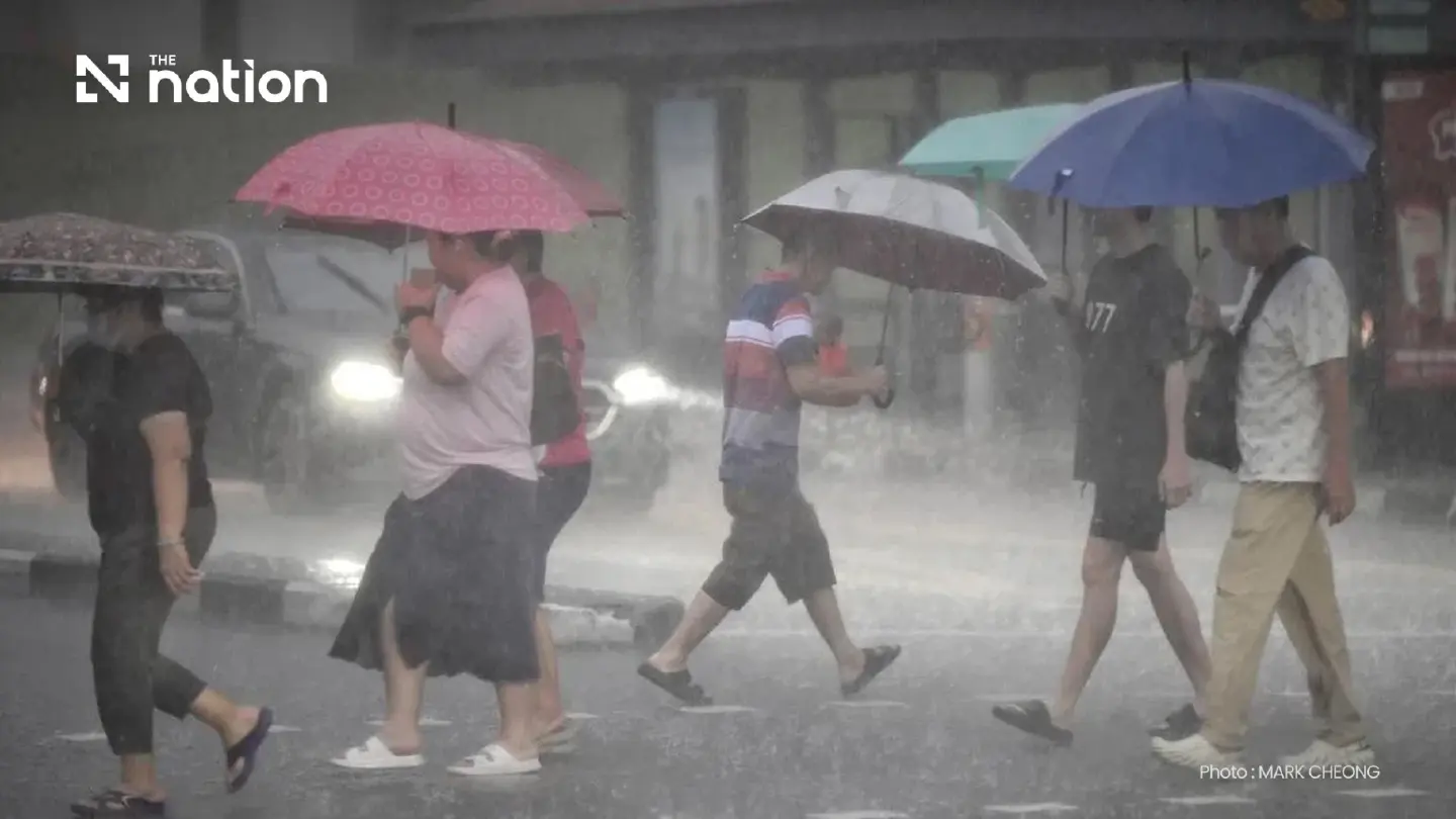 Upper Thailand under widespread rain warning from monsoon trough Upper Thailand under widespread rain warning from monsoon trough