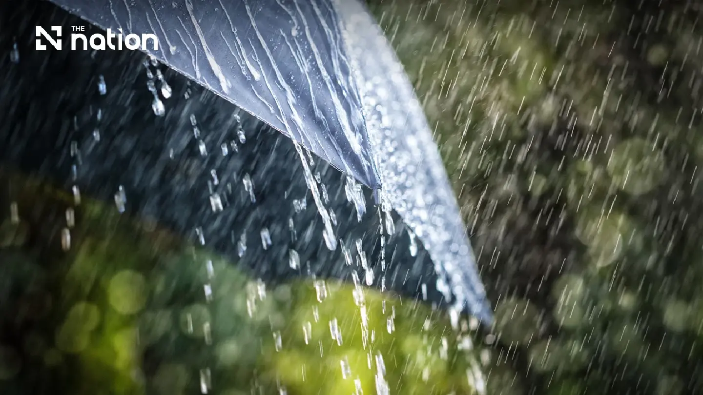 Monsoon brings thunderstorms to northern and northeastern Thailand Monsoon brings thunderstorms to northern and northeastern Thailand