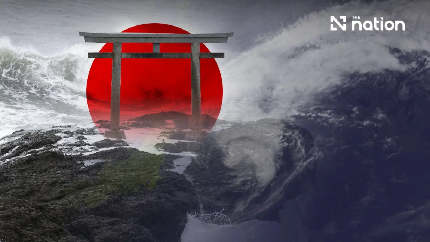 Tokyo’s Oshima faces highest landslide alert as Typhoon Dujuan nears Tokyo’s Oshima faces highest landslide alert as Typhoon Dujuan nears